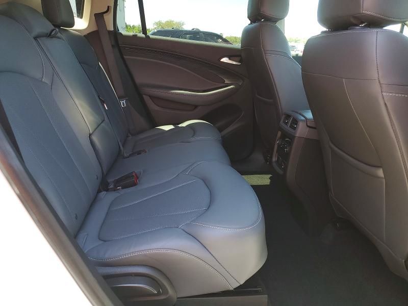 LRBFXCSA8LD214517 - 2020 BUICK ENVISION Bílá fotografie 11