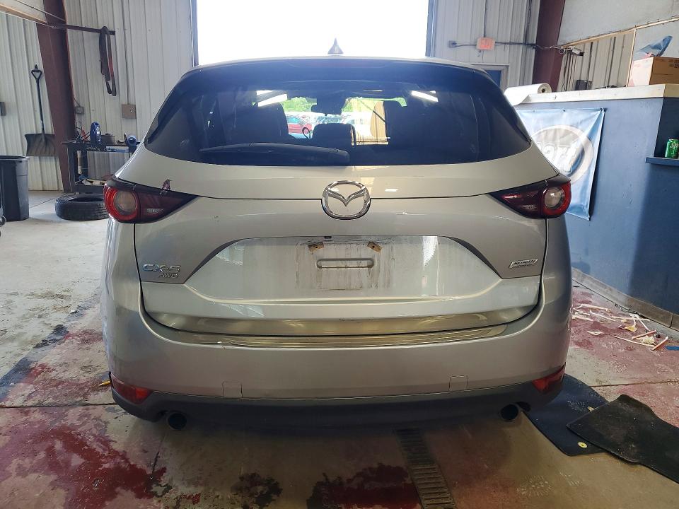 JM3KFBCL7H0160016 - 2017 MAZDA CX-5 SILVER photo 6