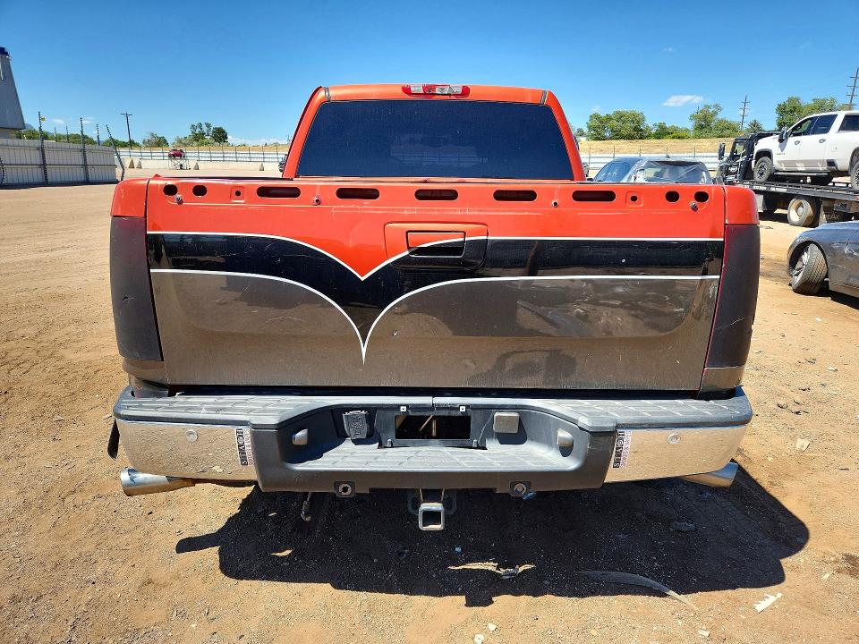 3GTRCVE00AG199245 - 2010 GMC SIERRA TWO TONE photo 6