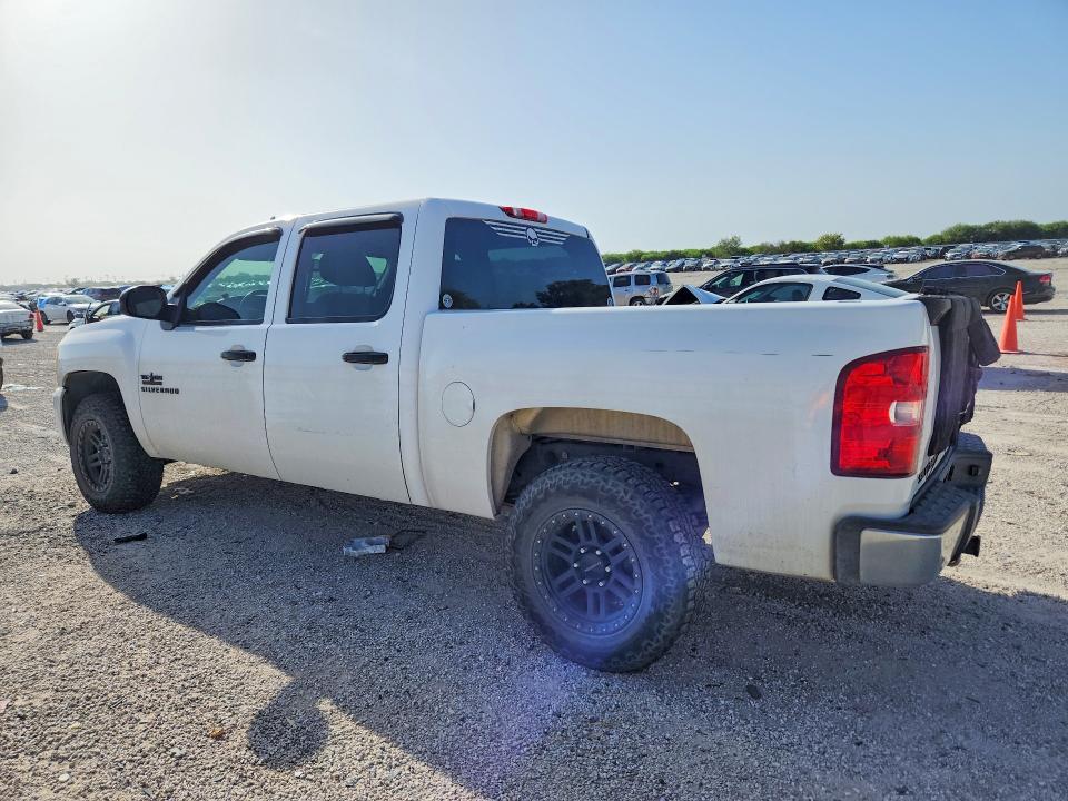 3GCRCSE00AG220433 - 2010 CHEVROLET SILVERADO WHITE photo 2