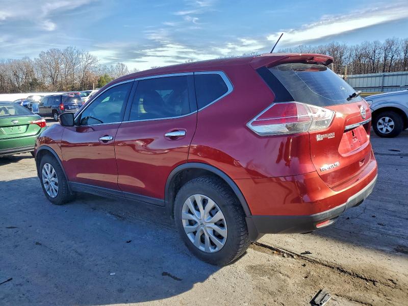 KNMAT2MT7FP581153 - 2015 NISSAN ROGUE S Kaštanová fotografie 2