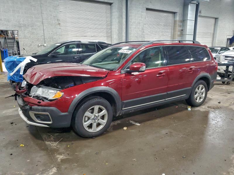2008 VOLVO XC70, 