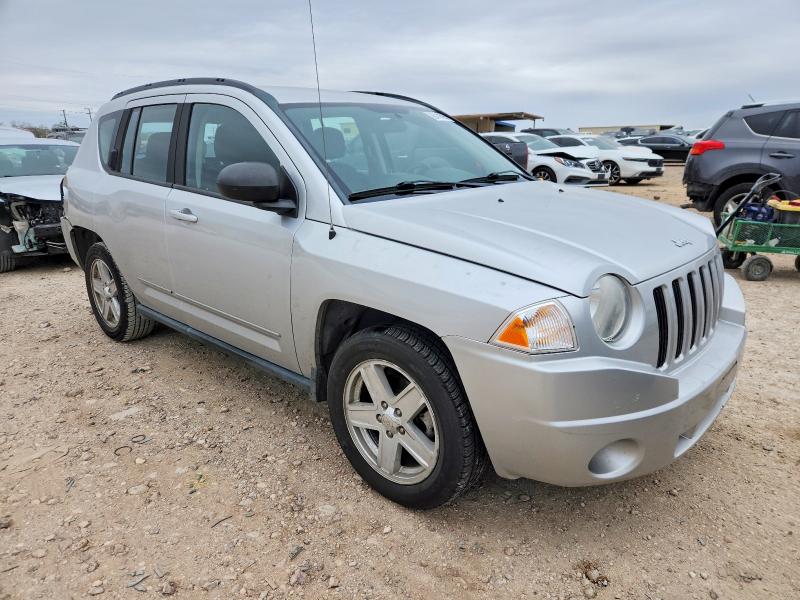 1J4NF4FB3AD649476 - 2010 JEEP COMPASS SP Argento foto 4