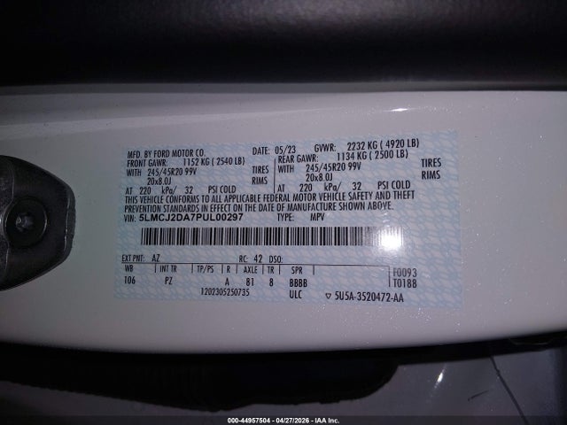 5LMCJ2DA7PUL00297 - 2023 LINCOLN CORSAIR White photo 9